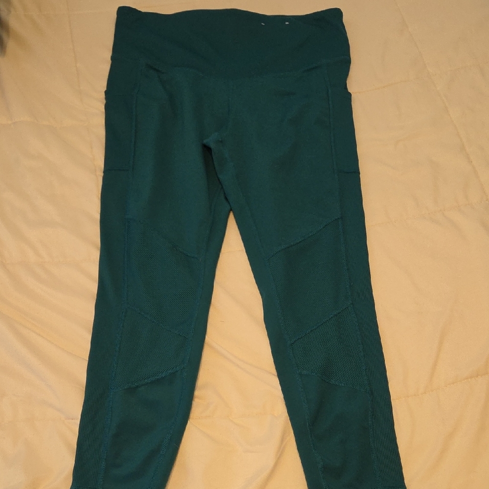 Xersion Green Ankle Leggings
